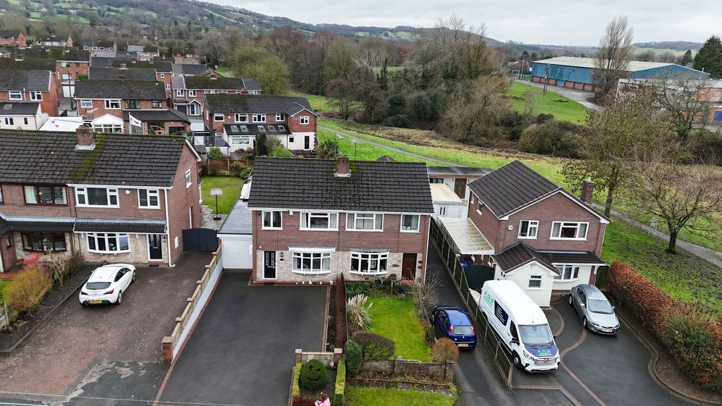 3 bed semi-detached house for saleAshbourne Road, Cheadle ST10