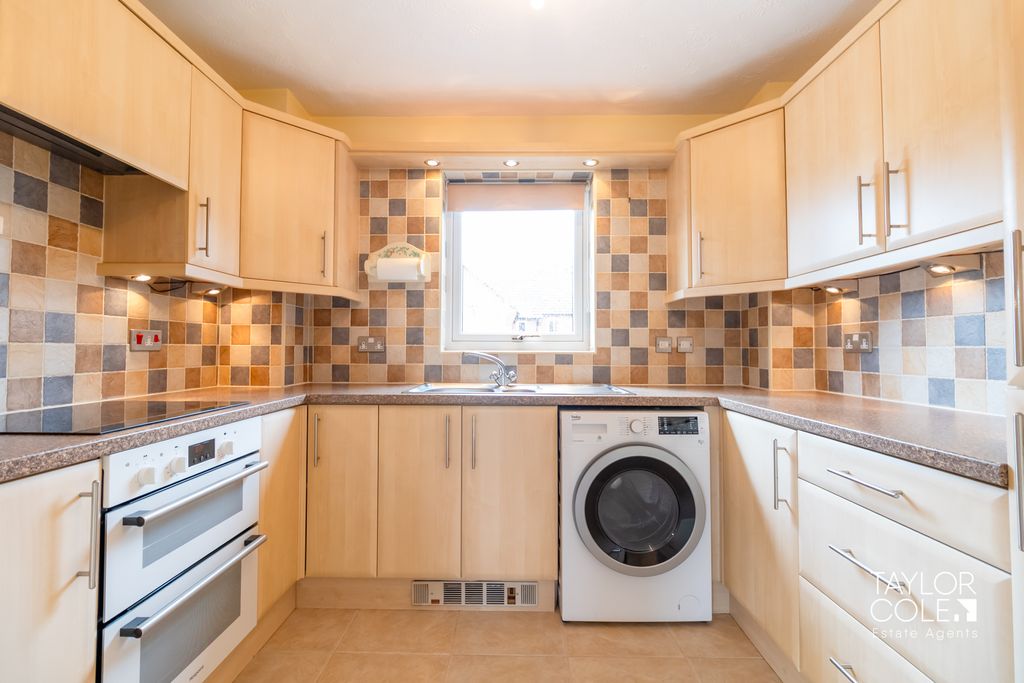 Additional image 13 of 3 bed town house for saleEvans Croft, Fazeley, Tamworth B78