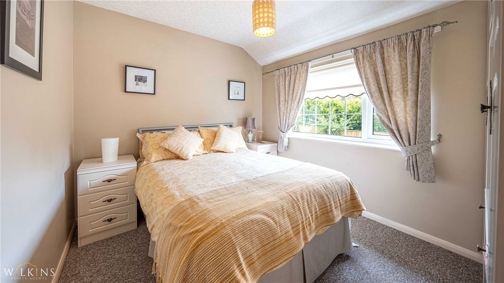 Additional image 12 of 3 bed semi-detached house for saleLomita Crescent, Belgrave, Tamworth, Staffordshire B77
