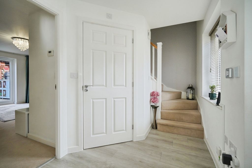 Additional image 5 of 4 bed link detached house for saleFrearson Road, Hugglescote, Coalville, Leicestershire LE67