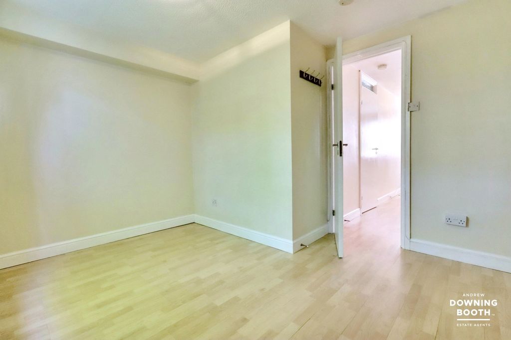 Additional image 8 of 1 bed maisonette for saleLambourne Close, Lichfield WS14