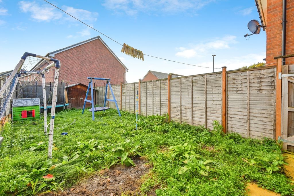 Additional image 16 of 2 bed semi-detached house for saleBingley Avenue, Tamworth, Staffordshire B78