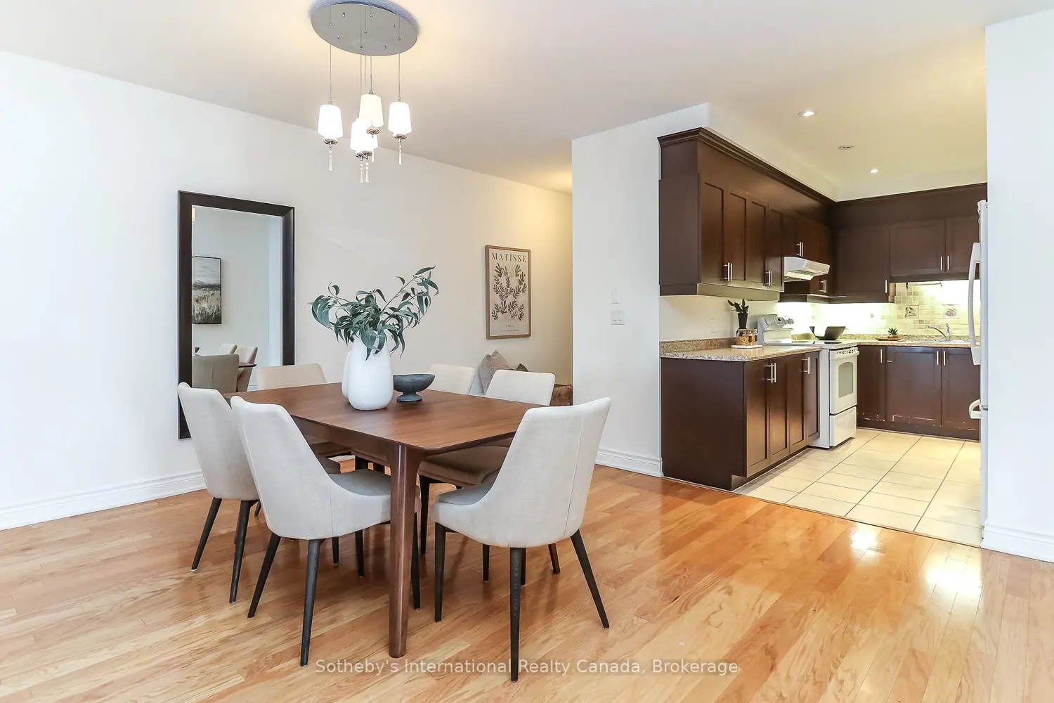 25 Beaver Street 308 photo 4