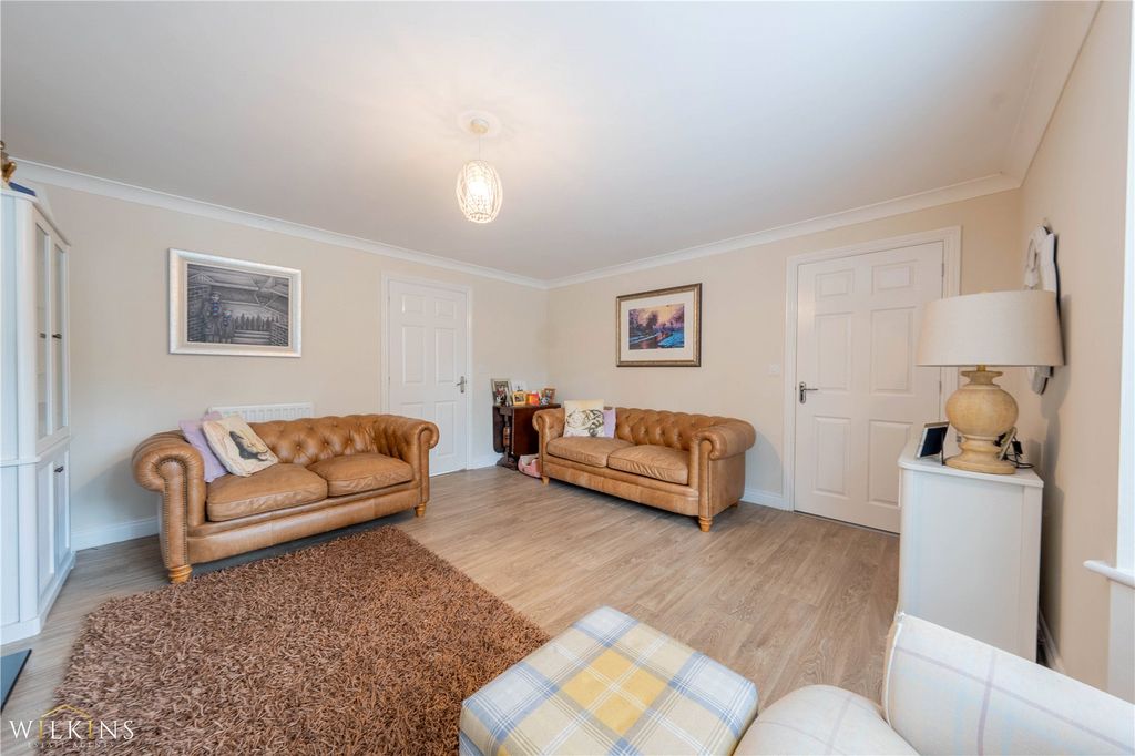 Additional image 2 of 4 bed detached house for saleDumolos Lane, Glascote, Tamworth, Staffordshire B77