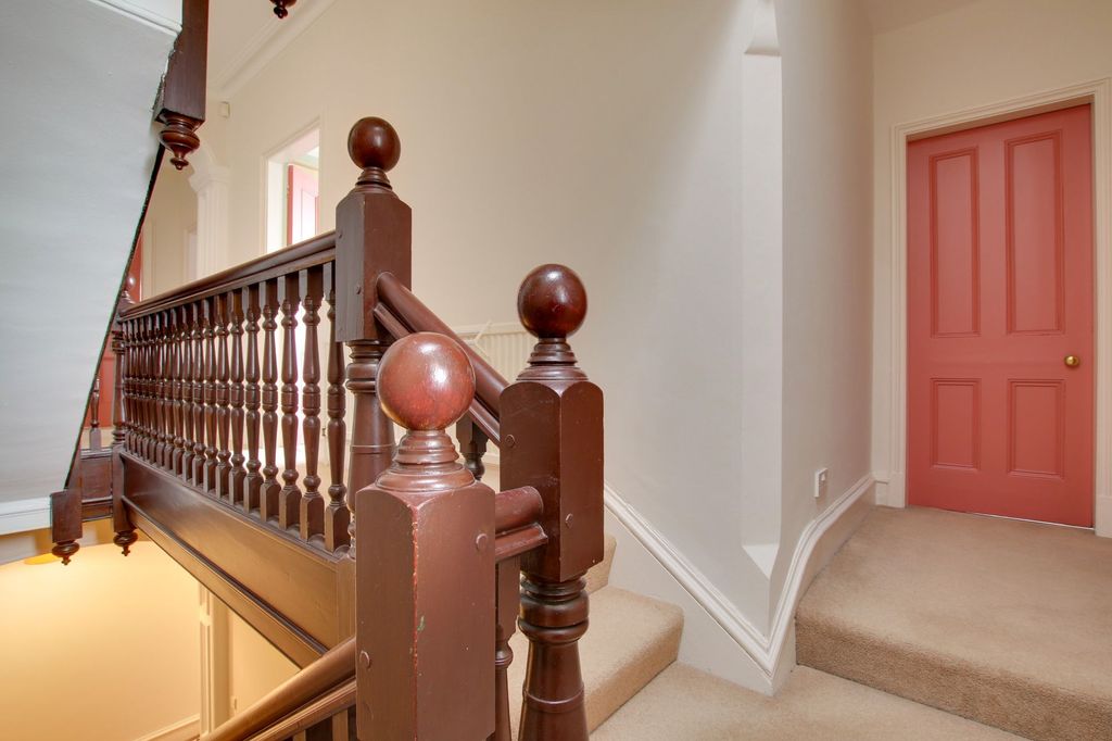 Additional image 19 of 5 bed semi-detached house for saleAlexandra Road, Leicester LE2