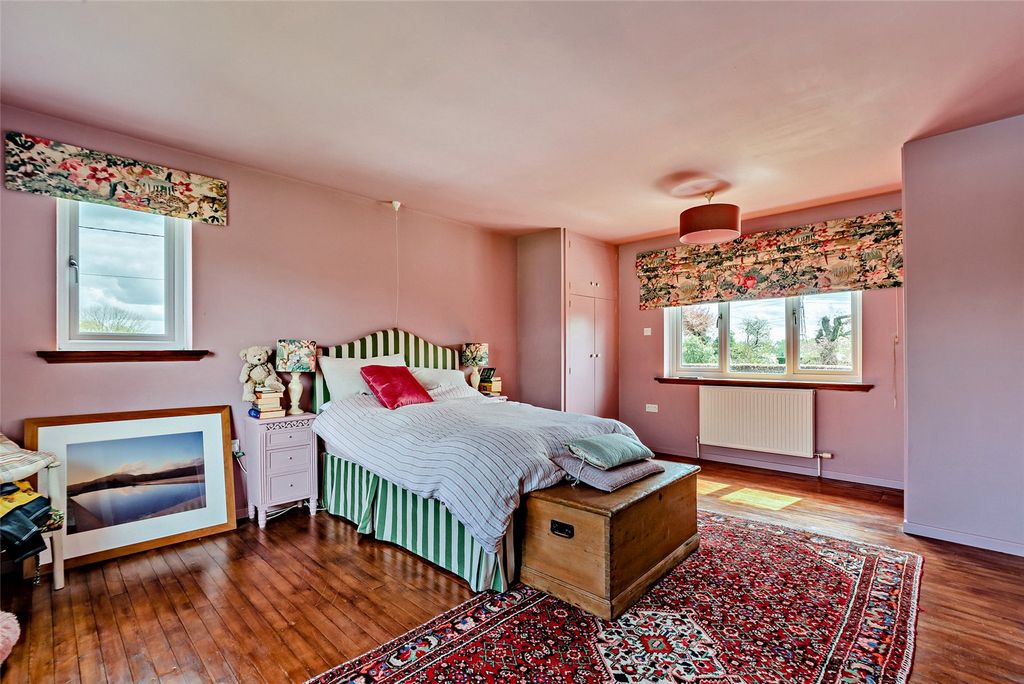 Additional image 7 of 6 bed detached house for saleBeechingstoke, Pewsey, Wiltshire SN9