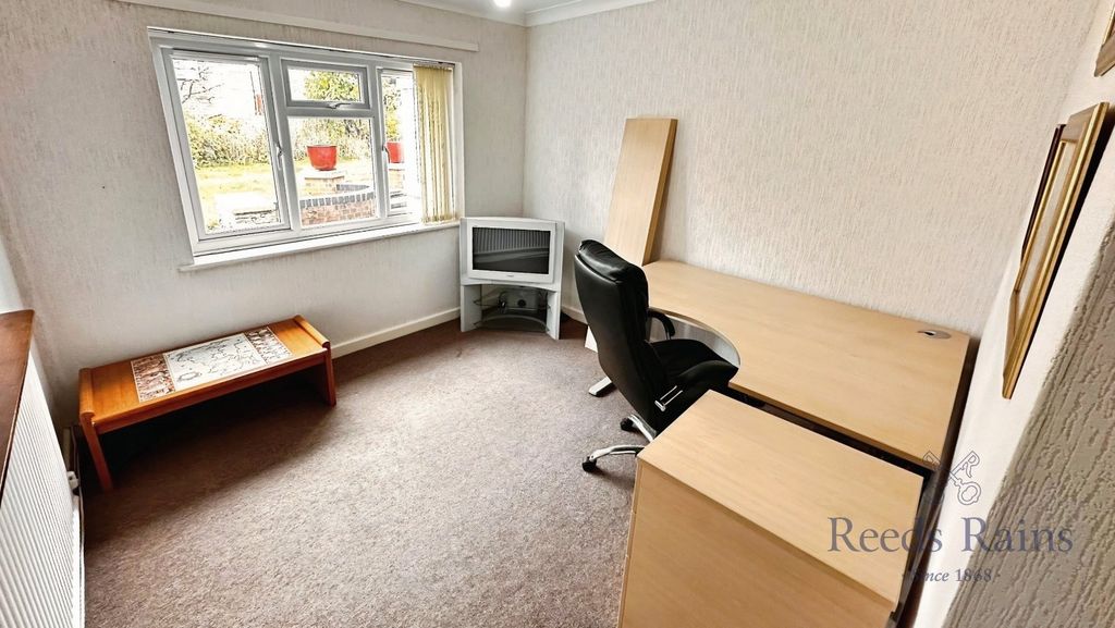Additional image 6 of 3 bed bungalow for saleMelrose Avenue, Newcastle, Staffordshire ST5