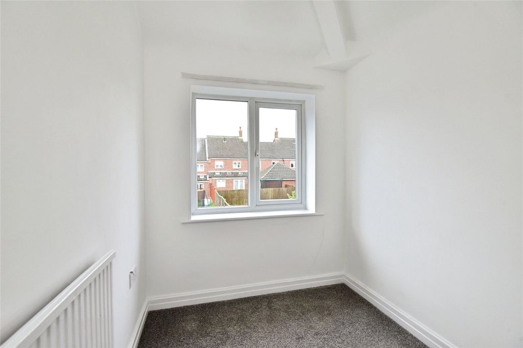 Additional image 10 of 3 bed semi-detached house for saleSomerville Avenue, Newcastle, Staffordshire ST5