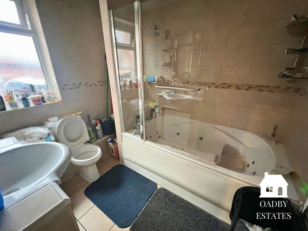 Additional image 8 of 5 bed town house for saleFosse Road North, Leicester LE3