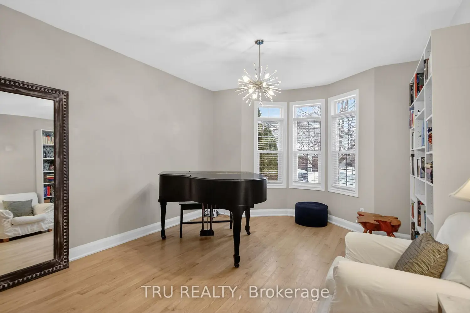 Additional image 4 of 590 Anjana Circle
