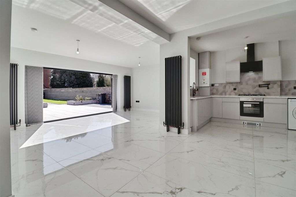 Additional image 3 of 4 bed semi-detached house for saleLower Milehouse Lane, Newcastle ST5