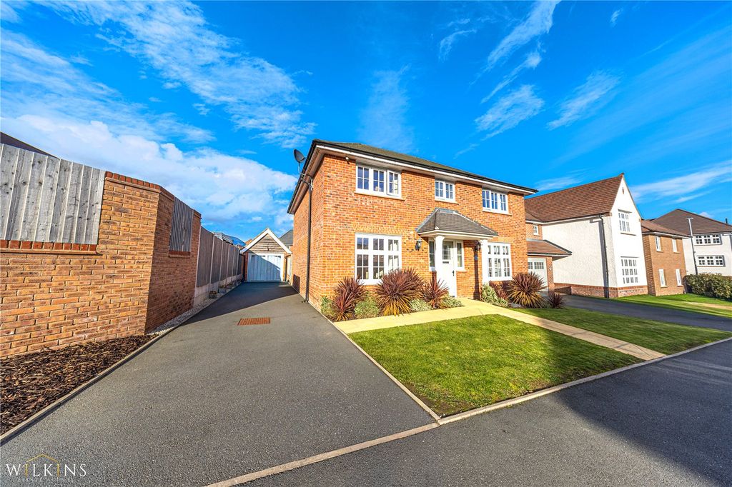 Additional image 36 of 3 bed detached house for saleBroomyshaw Close, Amington, Tamworth, Staffordshire B77