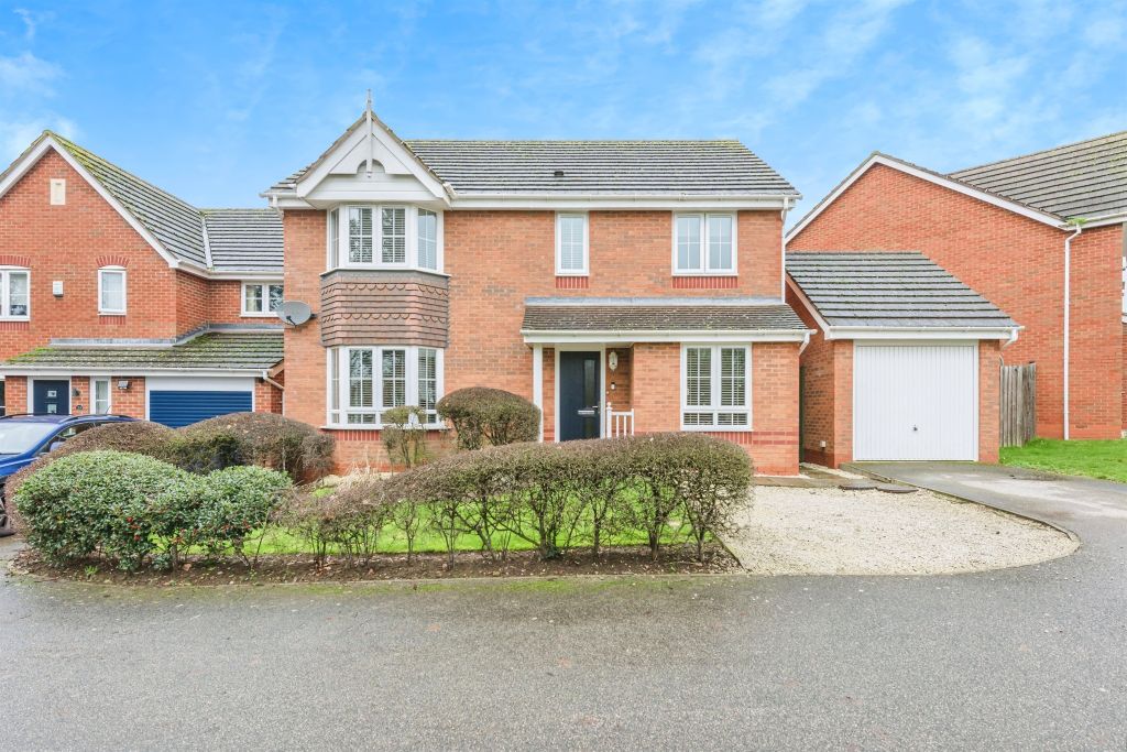 4 bed detached house for saleDumolos Lane, Glascote, Tamworth B77