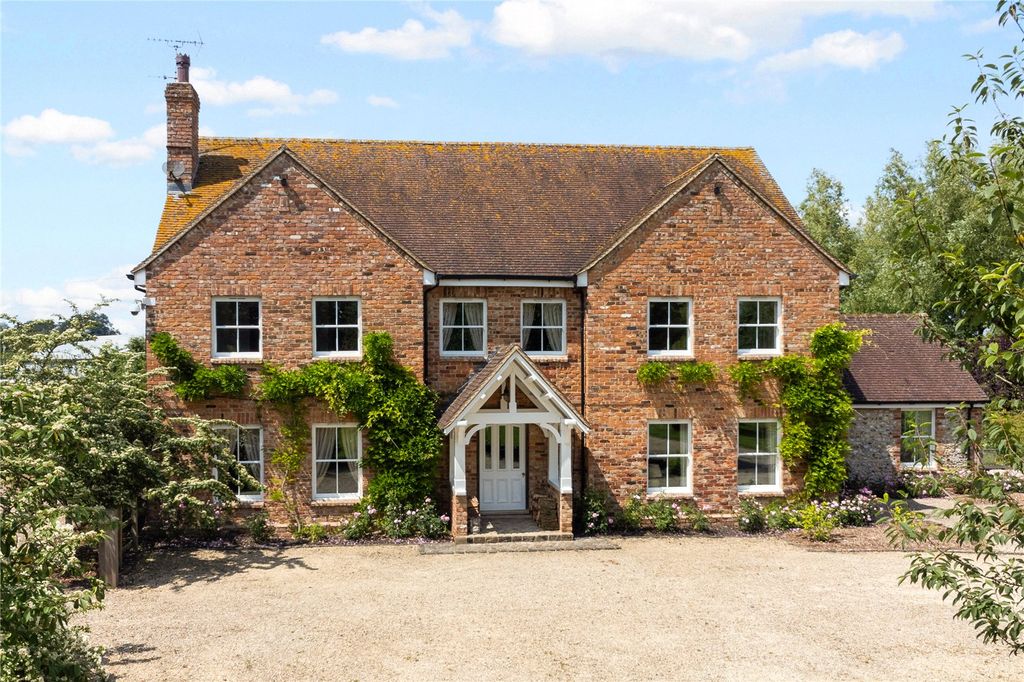 5 bed detached house for saleDauntsey, Nr Malmesbury, Wiltshire SN15