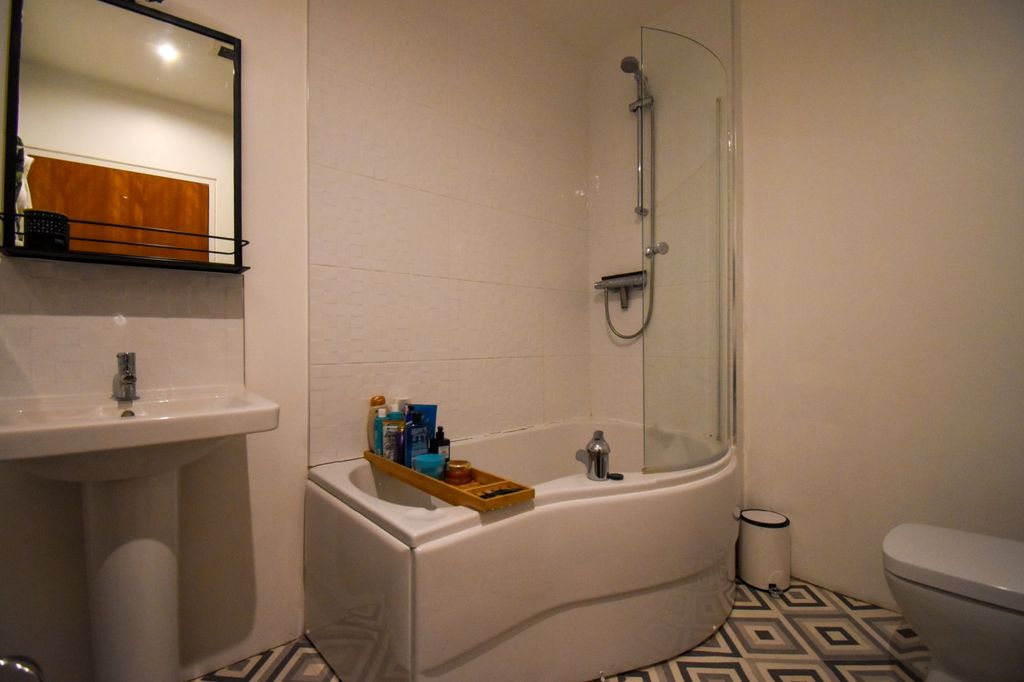 Additional image 10 of 2 bed flat for saleThe Foister Building, Charles Street, Leicester LE1
