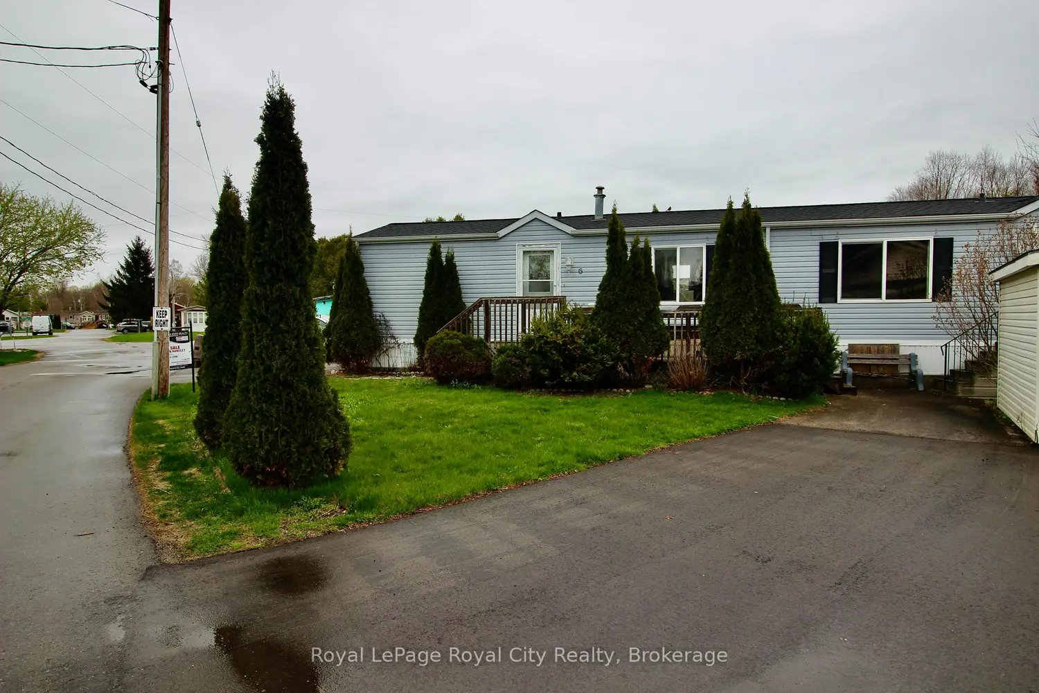 6 Olympia Avenue photo 2