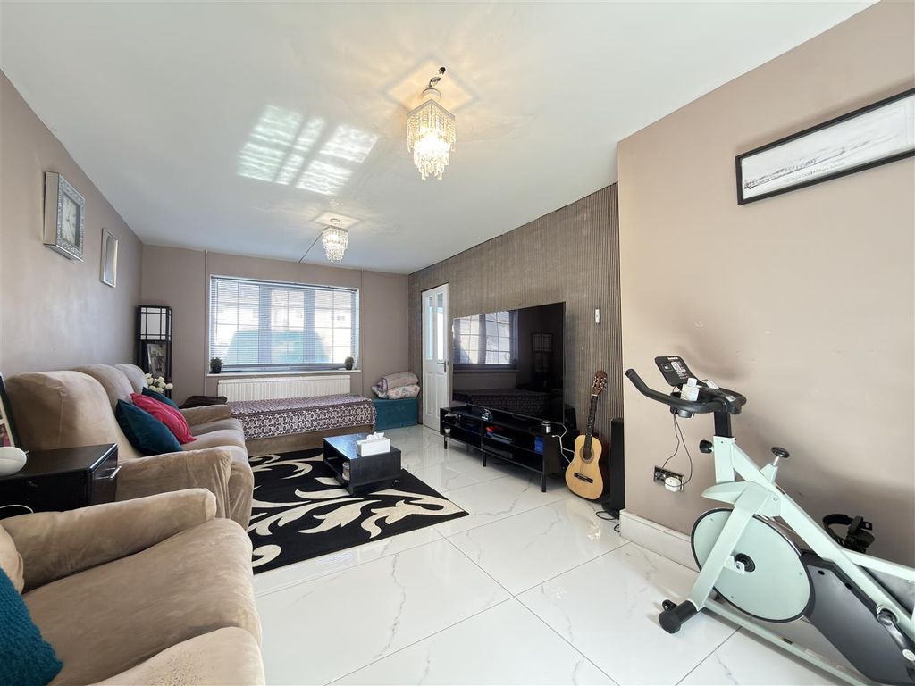 Additional image 3 of 2 bed end terrace house for saleBedale Drive, Beaumont Leys, Leicester LE4