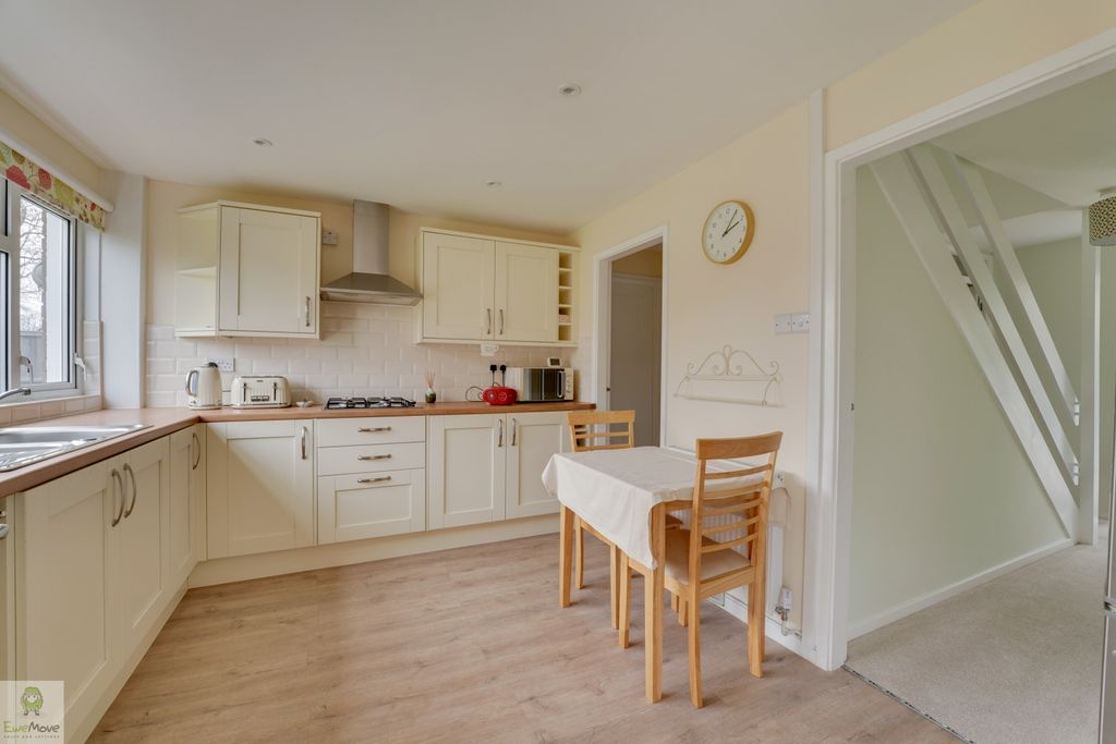 Additional image 3 of 4 bed link detached house for sale35 Amblefield Way, Stafford ST16