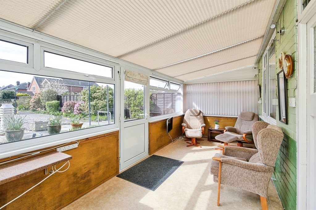 Additional image 7 of 2 bed detached bungalow for saleBeech Lane, Stretton, Burton-On-Trent DE13