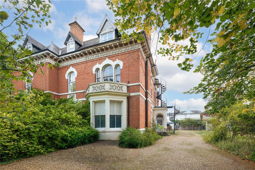 Additional image 21 of 4 bed semi-detached house for saleKnighton Park Road, Stoneygate, Leicester LE2