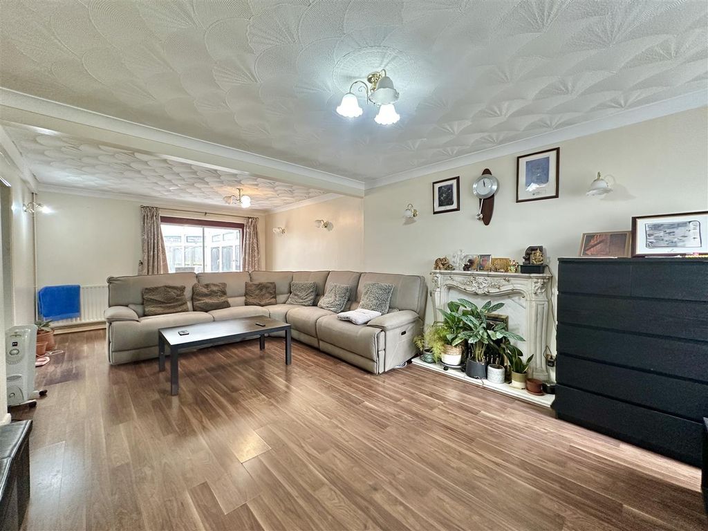Additional image 4 of 4 bed semi-detached house for saleTrevino Drive, Rushey Mead, Leicester LE4