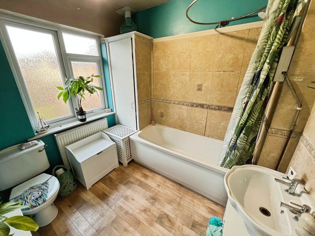 Additional image 8 of 3 bed terraced house for saleFairfax Road, Leicester, Leicestershire LE4