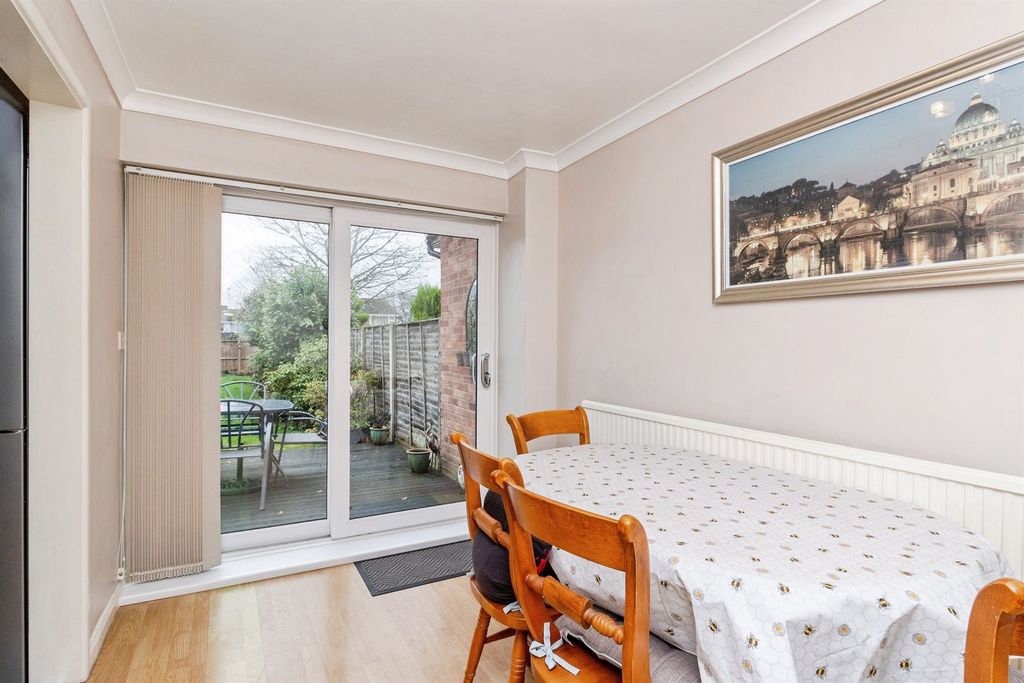 Additional image 5 of 3 bed semi-detached house for saleManor Farm Crescent, Stafford ST17