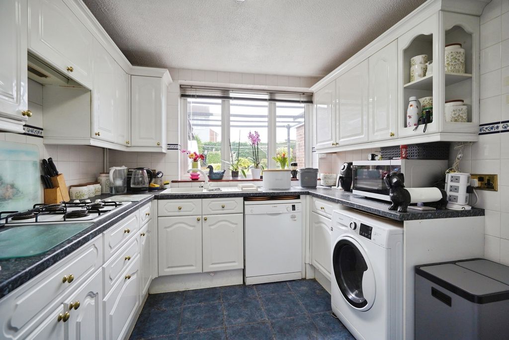 Additional image 3 of 3 bed bungalow for saleSt. Andrews Drive, Burton-On-Trent, Staffordshire DE13