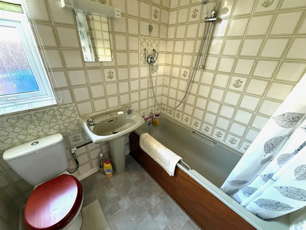 Additional image 13 of 3 bed bungalow for saleOld Eaton Road, Rugeley WS15