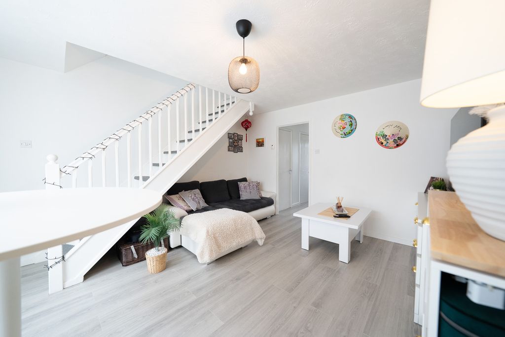 Additional image 2 of 2 bed semi-detached house for saleRyder Road, Leicester, Leicestershire LE3