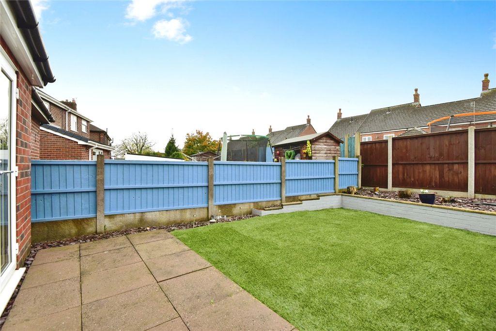 Additional image 16 of 3 bed semi-detached house for saleSomerville Avenue, Newcastle, Staffordshire ST5