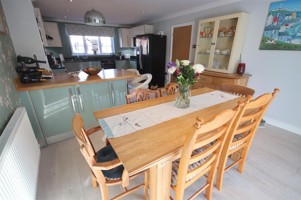 Additional image 9 of 4 bed detached house for saleThe Banks, Lyneham, Chippenham SN15
