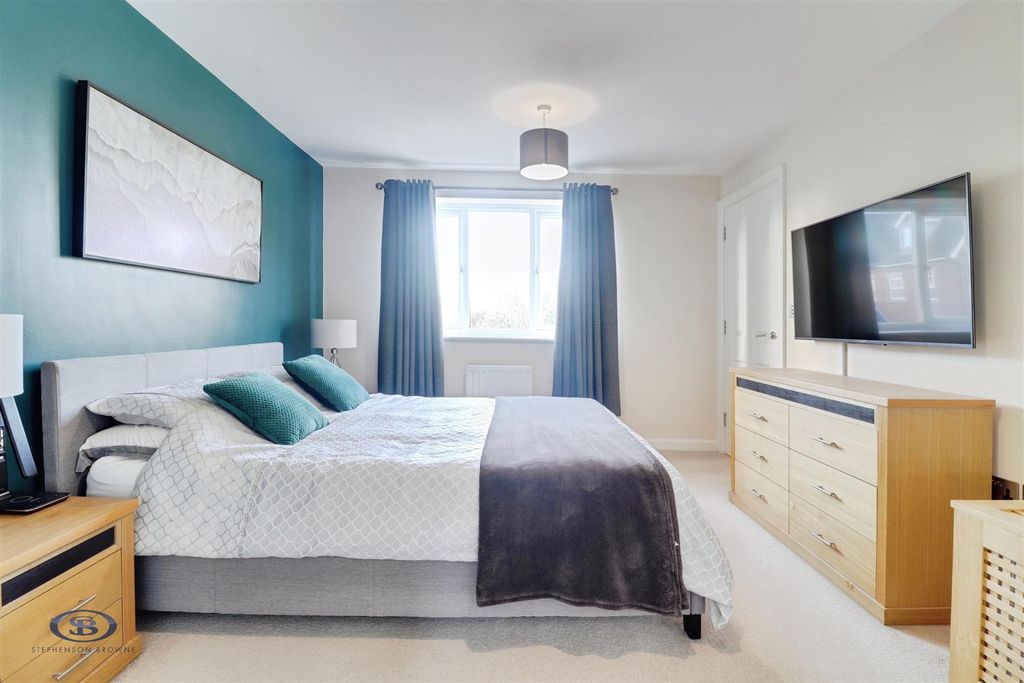 Additional image 11 of 5 bed detached house for saleChesterton Way, Weston, Crewe CW2