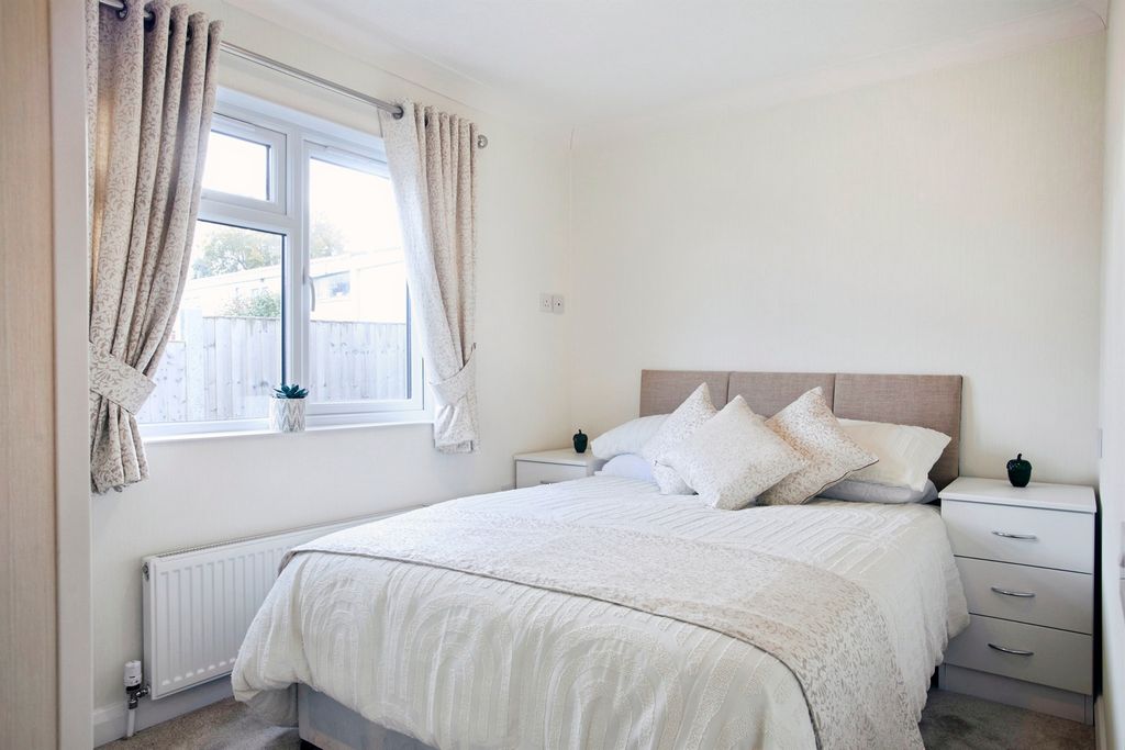 Additional image 9 of 2 bed mobile/park home for saleHolders Road, Amesbury, Salisbury SP4