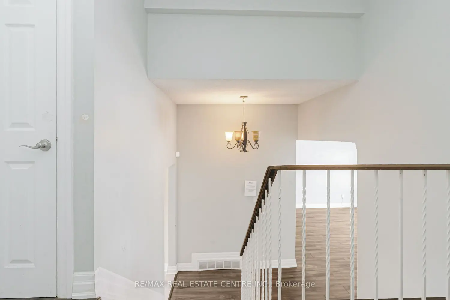 Additional image 16 of 1 Stanwood Crescent