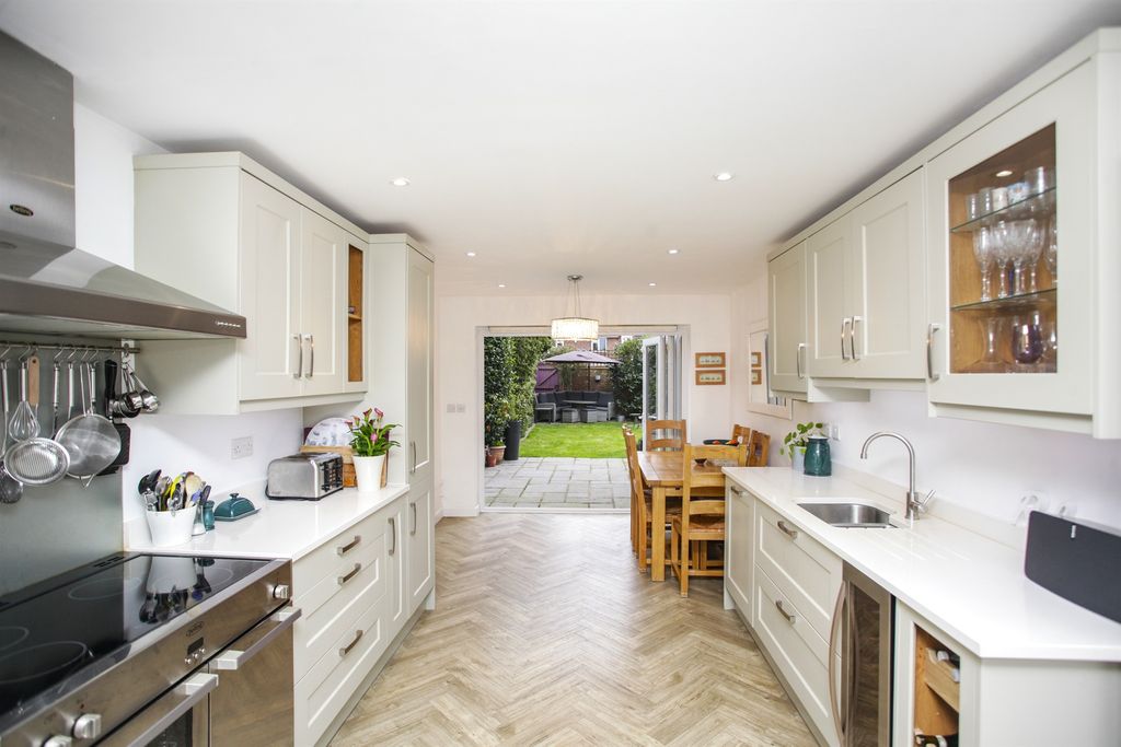 Additional image 9 of 5 bed detached house for saleCherry Tree Close, Husbands Bosworth, Lutterworth LE17