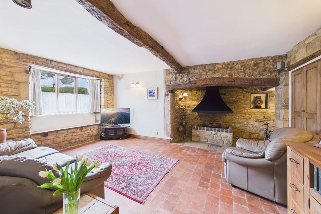 Additional image 8 of 3 bed cottage for saleMain Street, Belmesthorpe, Stamford, Lincolnshire PE9