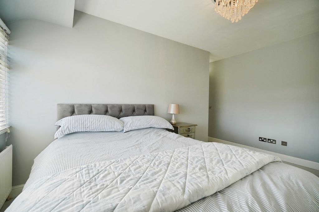 Additional image 13 of 3 bed semi-detached house for saleJordan Avenue, Stretton, Burton-On-Trent, Staffordshire DE13