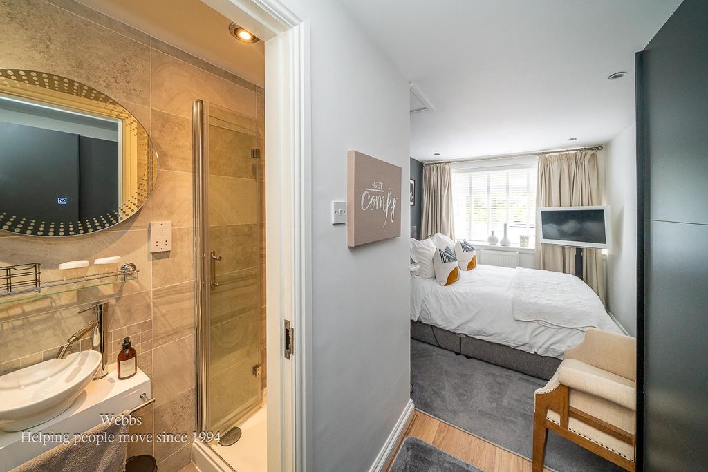 Additional image 14 of 5 bed detached house for saleMeadowsweet Way, Wimblebury, Cannock WS12