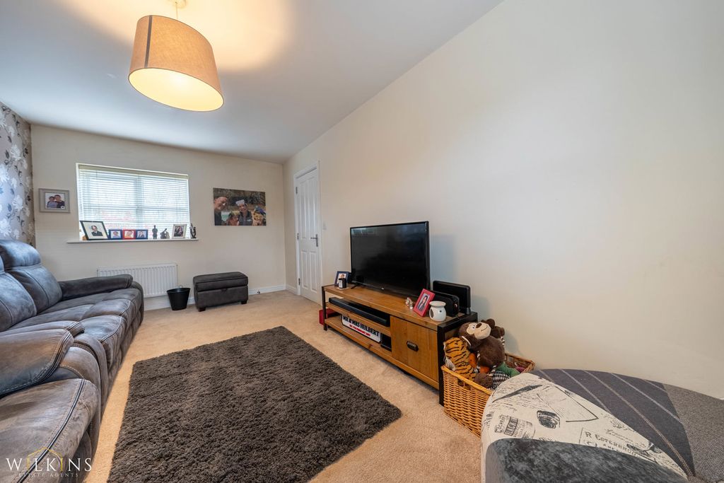 Additional image 14 of 4 bed detached house for saleLowes Drive, Tamworth, Staffordshire B77