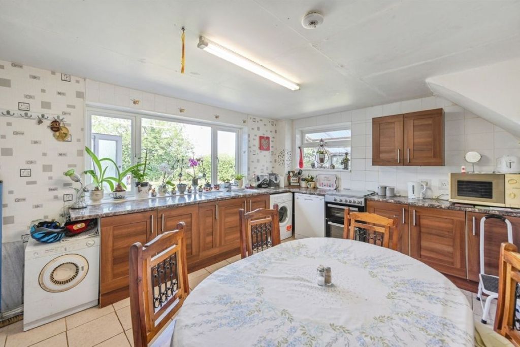 Additional image 6 of 4 bed semi-detached house for saleLeaside Avenue, Rugeley WS15
