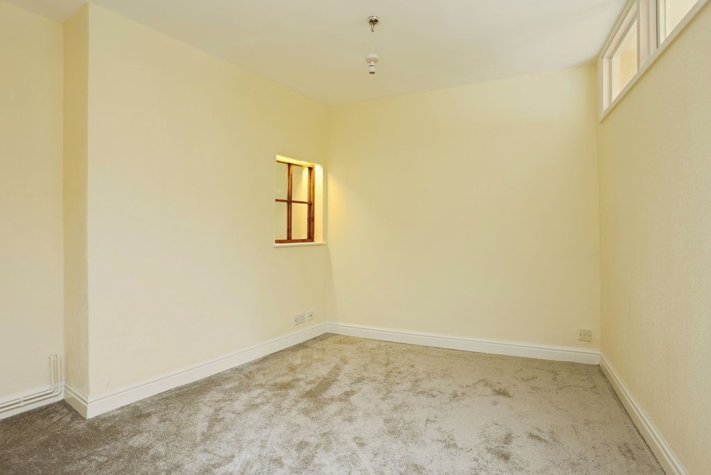 Additional image 6 of 5 bed detached house for saleChurch Side, Shepshed, Loughborough, Leicestershire LE12