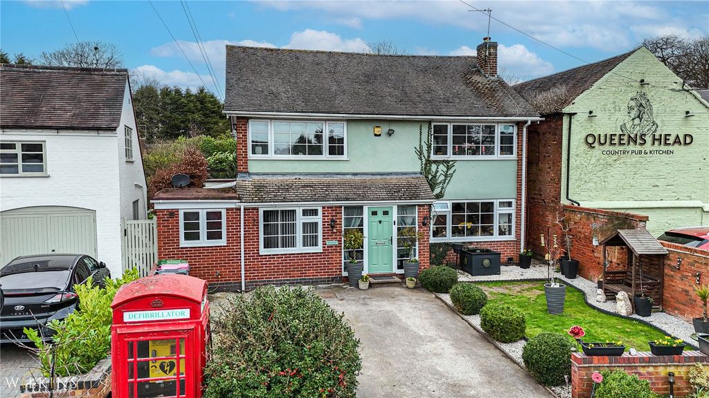 6 bed detached house for saleMain Road, Newton Regis, Tamworth, Warwickshire B79
