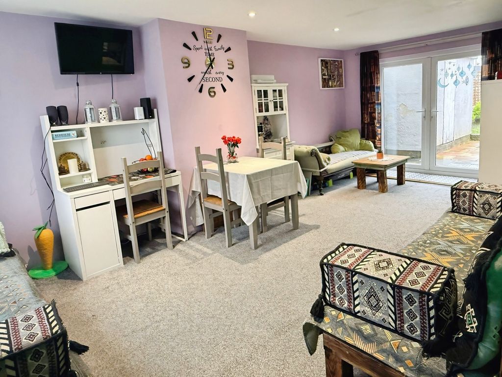 Additional image 2 of 3 bed terraced house for saleBowhill Grove, Thurnby Lodge LE5