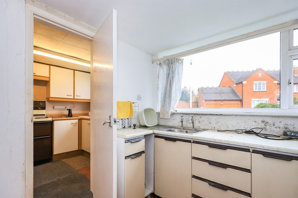 Additional image 14 of 3 bed semi-detached house for saleDeansfield Road, Brewood, Stafford ST19
