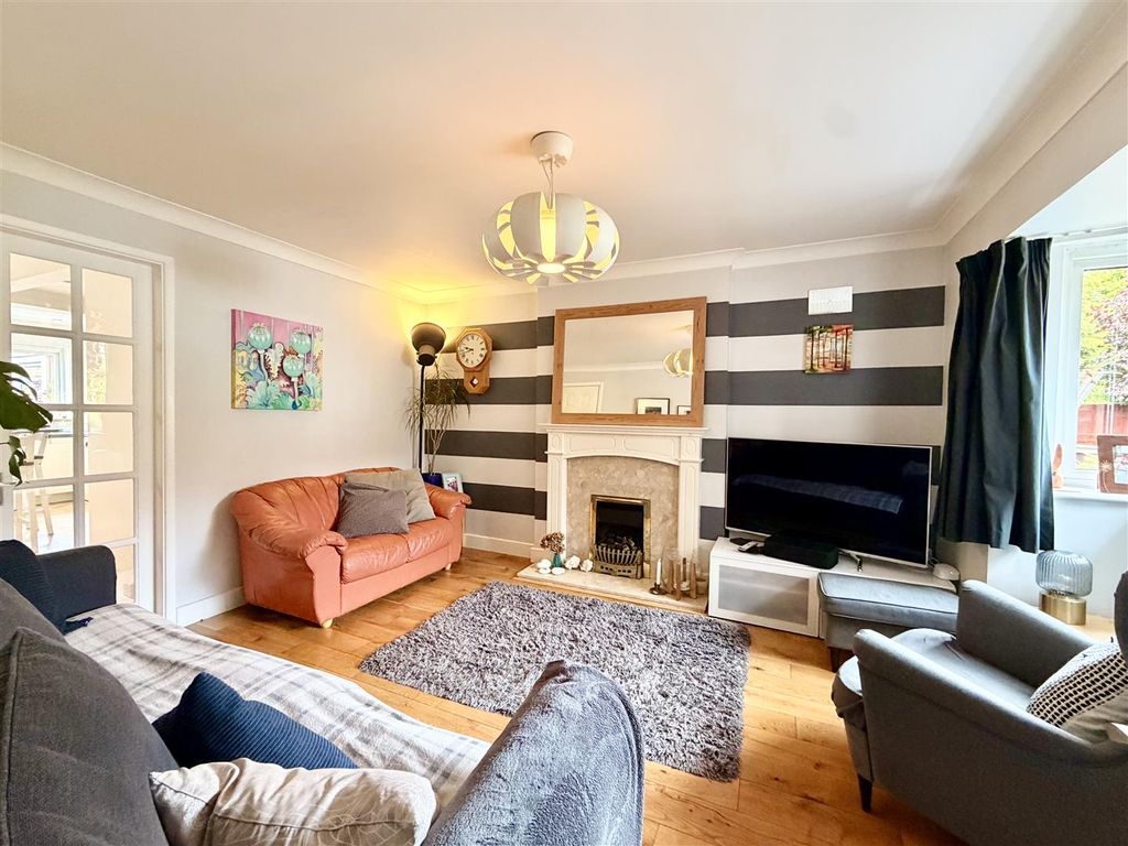 Additional image 12 of 3 bed detached house for saleLindisfarne Drive, Loughborough LE11
