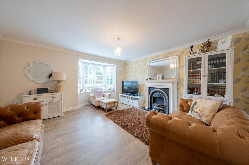 Additional image 3 of 4 bed detached house for saleDumolos Lane, Glascote, Tamworth, Staffordshire B77