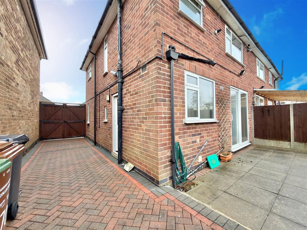 Additional image 10 of 3 bed semi-detached house for saleWoodgate Drive, Birstall, Leicester LE4