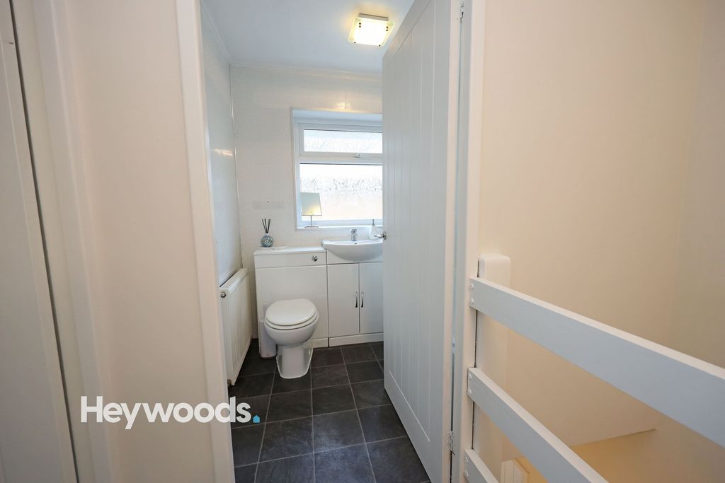 Additional image 20 of 3 bed detached house for saleSeabridge Road, Newcastle Under Lyme ST5