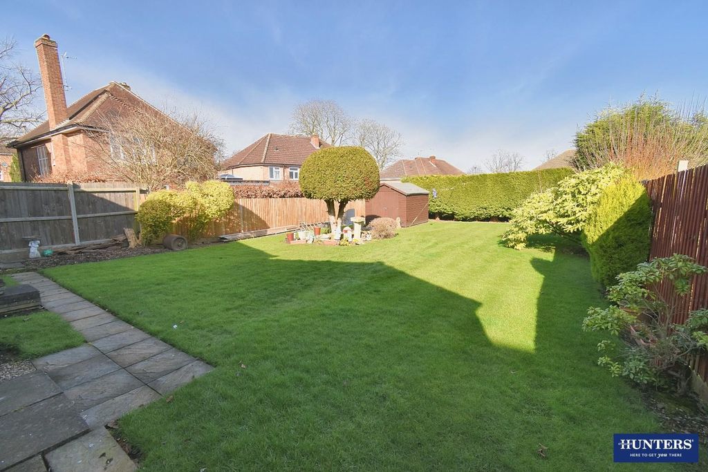 Additional image 5 of 4 bed detached house for saleStoughton Avenue, Leicester LE2